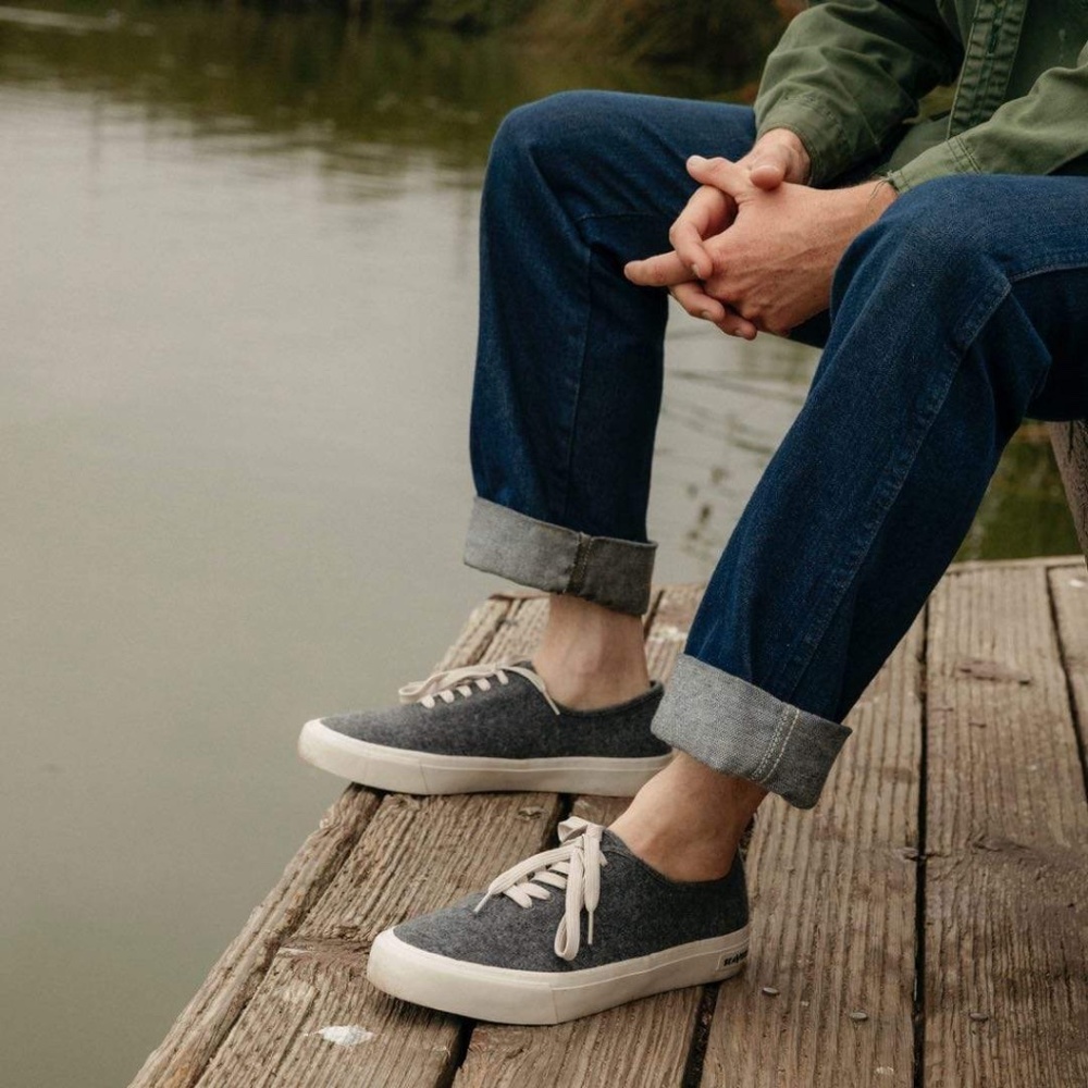 NWT SeaVees Men's Sneakers